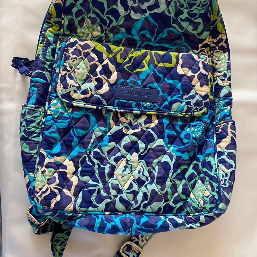 Retired Vera Bradley Katalina Blues Quilted Cotton Backpack Floral Bag